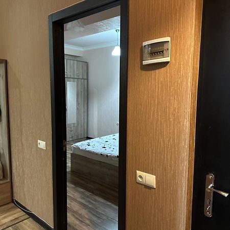 House In Varketili Tbilisi Exterior photo